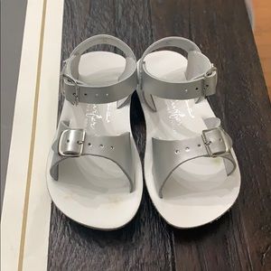 Saltwater Sandals Surfer Sandals by HOY (sz 8)